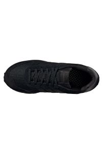 Adidas - Buty adidas Run 80s M GV7304 czarne. Okazja: na co dzień. Zapięcie: pasek. Kolor: czarny. Szerokość cholewki: normalna. Wzór: paski. Materiał: guma, zamsz. Sezon: jesień. Model: Adidas Cloudfoam. Sport: bieganie