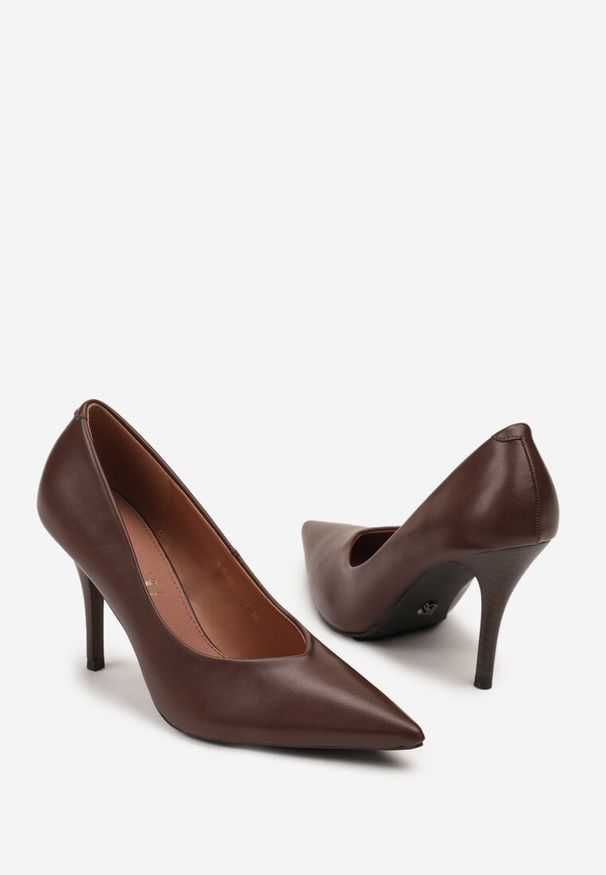 Renee - Brązowe Szpilki Vices z Wkładką ze Skóry Naturalnej Anistte. Kolor: brązowy. Materiał: skóra. Obcas: na szpilce. Styl: klasyczny, elegancki. Wysokość obcasa: średni