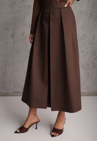 Renee - Brązowa Bawełniana Spódnica o Rozkloszowanym Kroju z Plisami Nerimara. Okazja: na co dzień. Kolor: brązowy. Materiał: bawełna. Wzór: gładki. Sezon: lato. Styl: casual #7