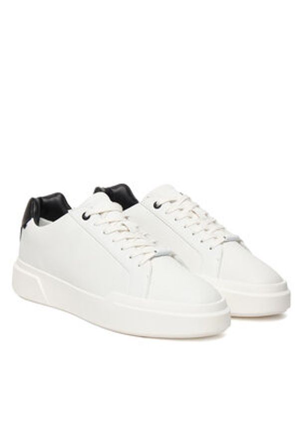 Calvin Klein Sneakersy Chunky Cupsole Laceup Clean Lth HM0HM02239 Biały. Kolor: biały. Materiał: skóra