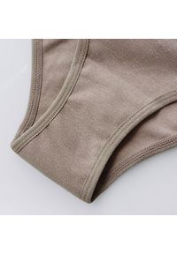 Intica - Figi damskie prążkowane z elastycznym pasem Milan. Kolor: brązowy. Materiał: prążkowany #7