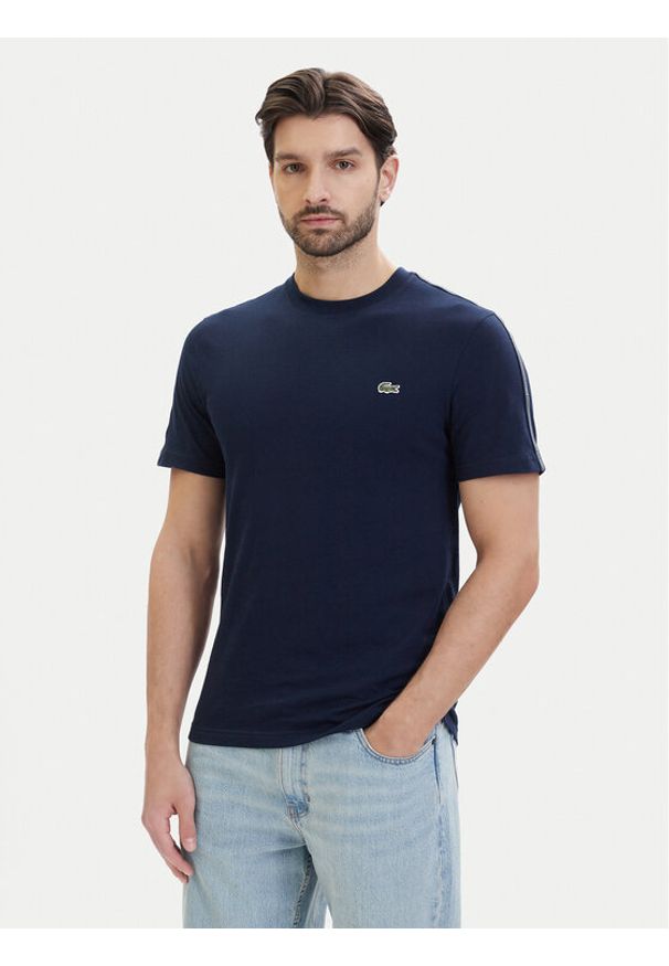 Lacoste T-Shirt TH0888 Granatowy Regular Fit. Kolor: niebieski. Materiał: bawełna