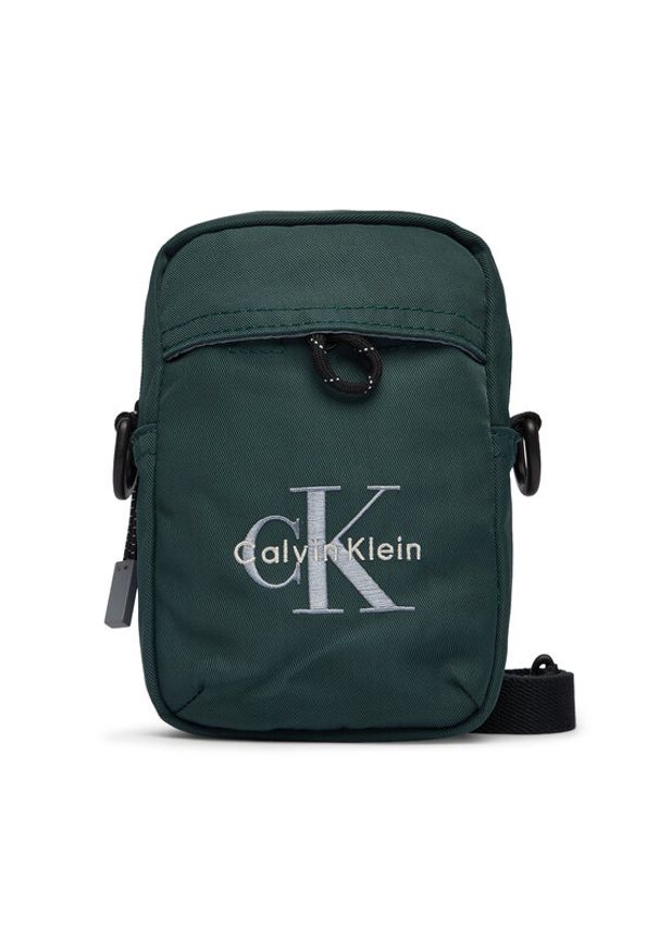 Calvin Klein Saszetka Bold Logo Nylon Slim Reporter LV04D3231G Zielony. Kolor: zielony. Materiał: materiał