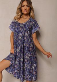 Renee - Granatowa Rozkloszowana Sukienka z Wiskozy w Kwiaty Rivanira. Kolor: niebieski. Materiał: wiskoza. Wzór: kwiaty. Sezon: lato