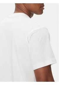Versace Jeans Couture T-Shirt 78GAHT01 Biały Regular Fit. Kolor: biały. Materiał: bawełna