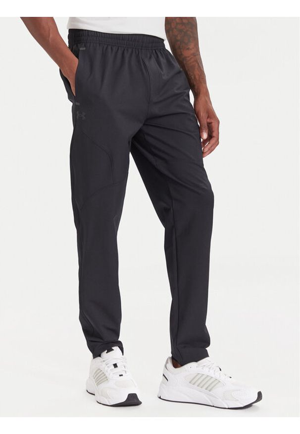 Under Armour Spodnie dresowe Unstoppable 6003861 Czarny Loose Fit. Kolor: czarny. Materiał: syntetyk