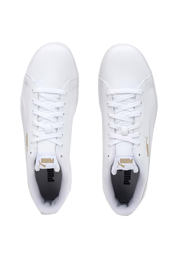 Buty do chodzenia męskie Puma Up. Kolor: biały. Materiał: materiał, syntetyk. Sport: turystyka piesza