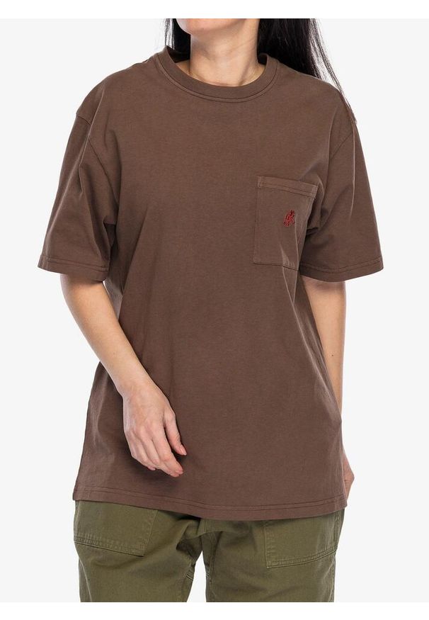 Koszulka bawełniana Gramicci One Point Tee Pigment Dyed. Kolor: brązowy. Materiał: bawełna