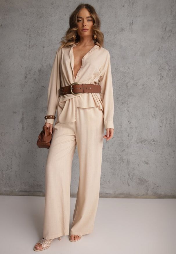 Renee - Beżowy Komplet z Wiskozy Spodnie Szerokie i Koszula z Ozdobnym Materiałem Airial. Kolor: beżowy. Materiał: wiskoza, materiał