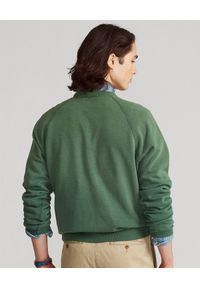 Ralph Lauren - RALPH LAUREN - Zielona bluza z nadrukiem. Okazja: na co dzień. Typ kołnierza: polo, bez kaptura. Kolor: zielony. Materiał: bawełna. Długość rękawa: długi rękaw. Długość: długie. Wzór: nadruk. Styl: casual, sportowy #3