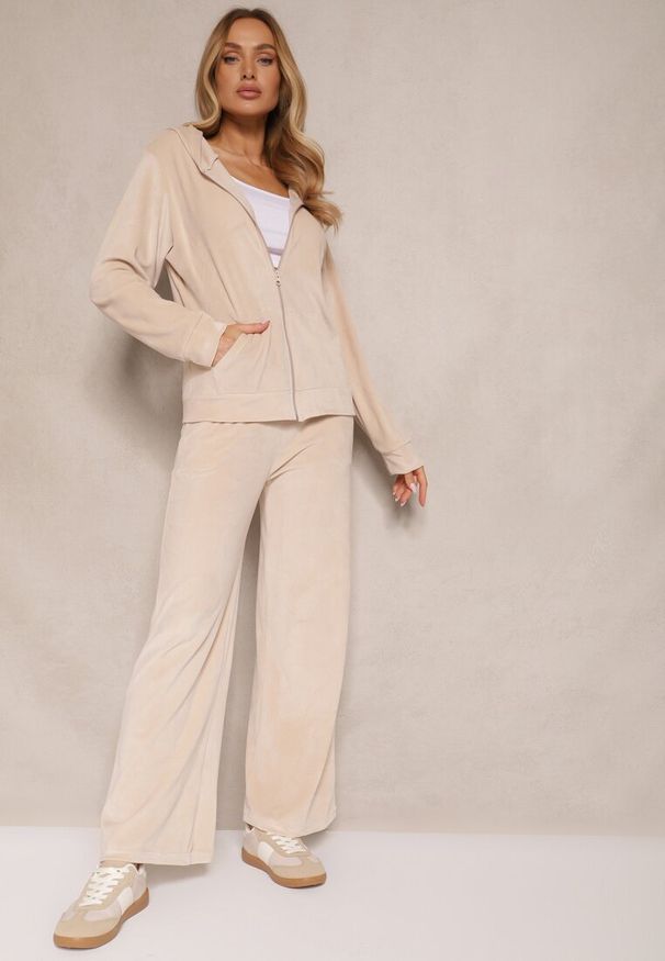 Renee - Beżowy Welurowy Komplet Dresowy Bluza z Kapturem i Szerokie Spodnie Poretta. Kolor: beżowy. Materiał: dresówka, welur