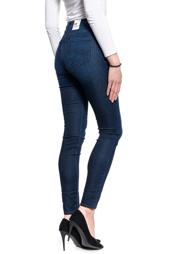 Lee - LEE SCARLETT HIGH DAMSKIE SPODNIE JEANSOWE CLEAN WHEATON L626RKEX 112140401