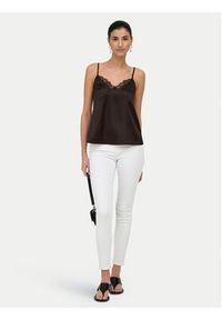 only - ONLY Top Faraya 15380254 Brązowy ciemny Regular Fit. Kolor: brązowy. Materiał: syntetyk #8