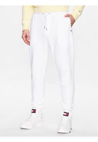 TOMMY HILFIGER - Tommy Hilfiger Spodnie dresowe 1985 MW0MW24521 Biały Regular Fit. Kolor: biały. Materiał: bawełna, dresówka #1
