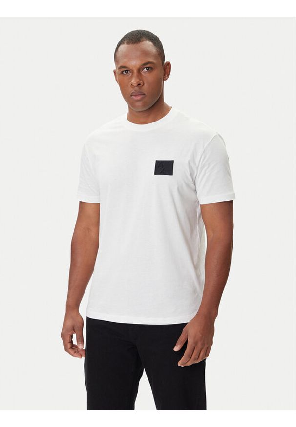 Armani Exchange T-Shirt XM001456 AF10358 U0009 Biały Regular Fit. Kolor: biały. Materiał: bawełna