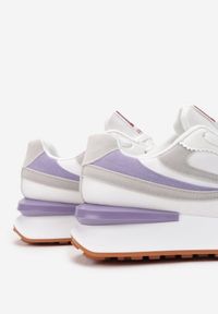 Renee - Biało-Fioletowe Sneakersy Basiala. Zapięcie: sznurówki. Kolor: biały. Materiał: jeans, dresówka. Wzór: aplikacja #6