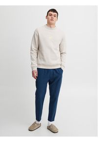 Casual Friday Spodnie materiałowe 20504738 Granatowy Regular Fit. Okazja: na co dzień. Kolor: niebieski. Materiał: bawełna, len, materiał. Styl: casual #8