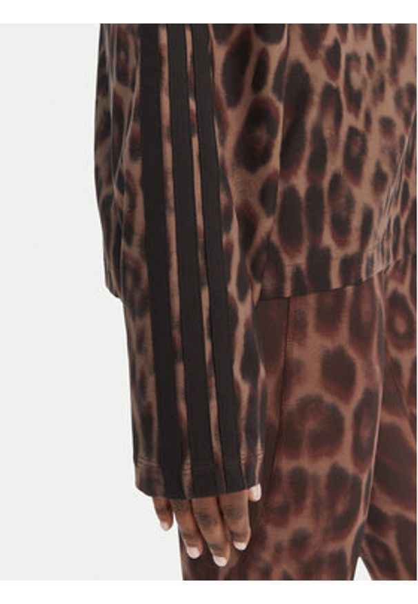 Adidas - adidas Kurtka przejściowa Seasonal Essentials Leopard Print JZ0297 Brązowy Loose Fit. Kolor: brązowy. Materiał: syntetyk. Wzór: nadruk