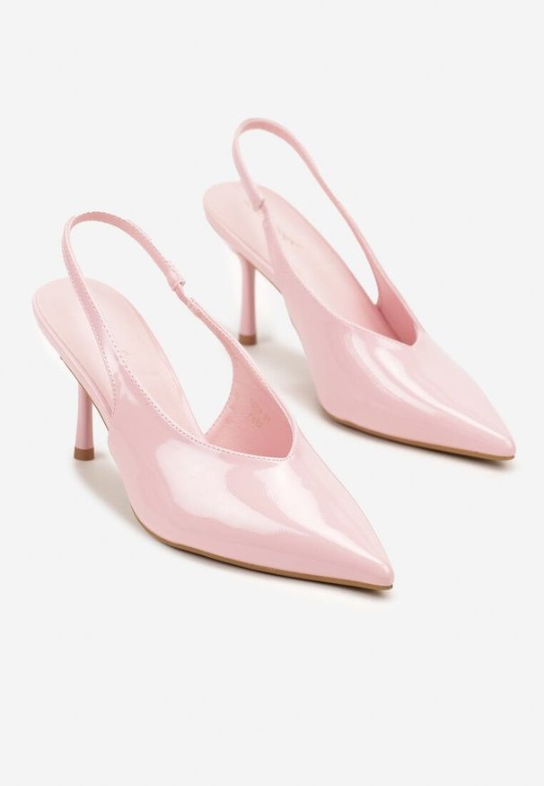 Renee - Różowe Lakierowane Sandały na Szpilce Typu Slingback Addoxie. Okazja: na co dzień, na spacer. Kolor: różowy. Materiał: lakier. Obcas: na szpilce. Styl: elegancki, casual. Wysokość obcasa: średni