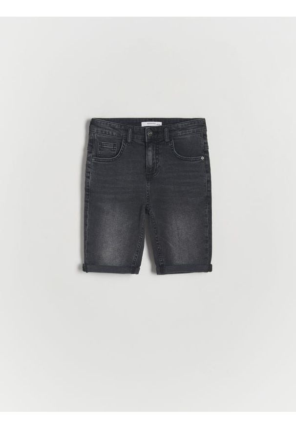 Reserved - Jeansowe szorty - czarny. Kolor: czarny. Materiał: jeans. Styl: klasyczny