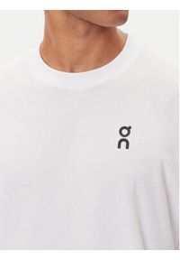 On T-Shirt Club-T 1ME1005 Biały Relaxed Fit. Kolor: biały. Materiał: bawełna