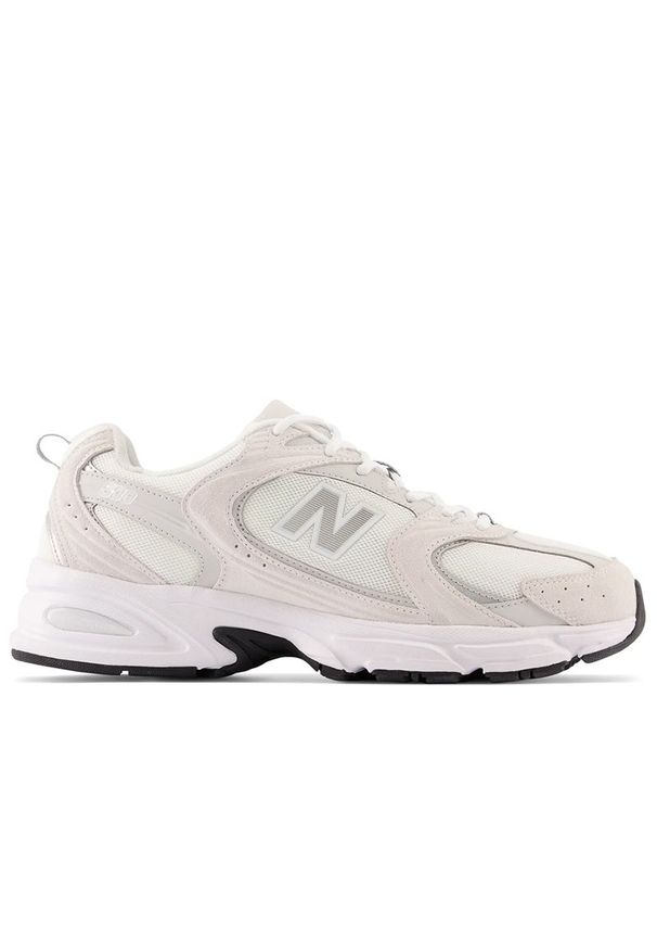 Buty New Balance MR530CE - beżowe. Kolor: beżowy. Materiał: materiał, skóra, syntetyk. Szerokość cholewki: normalna. Sezon: lato