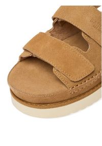 Badura Sandały C-ALEXIA-ABA-C001 Beżowy. Kolor: beżowy. Materiał: zamsz, skóra #4