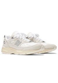 Buty unisex New Balance U991OW2 – beżowe. Kolor: beżowy. Materiał: zamsz, guma. Szerokość cholewki: normalna. Sport: bieganie #5