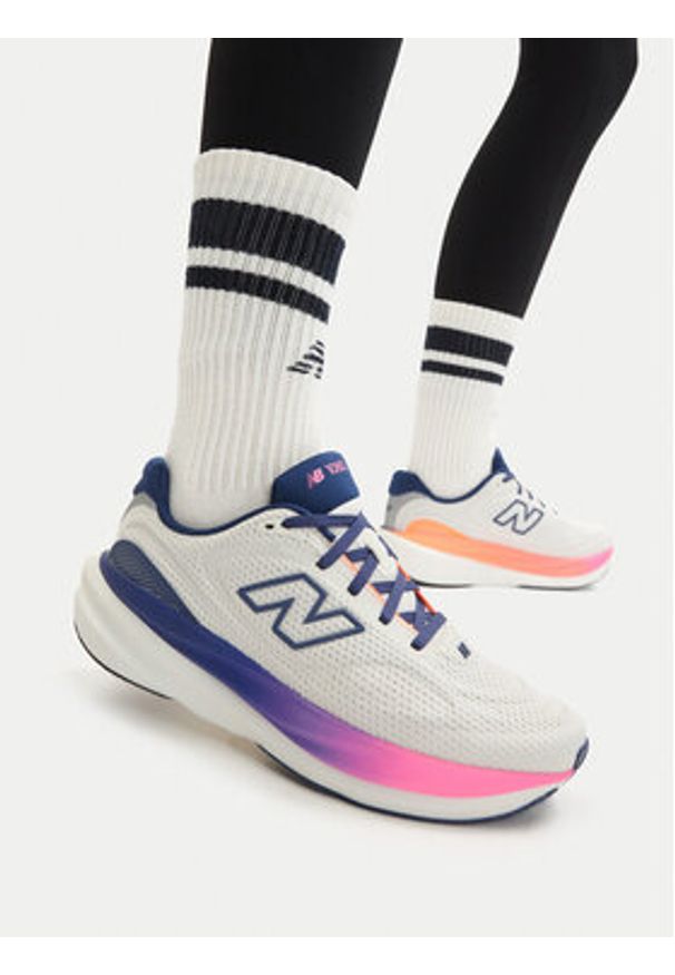 New Balance Buty do biegania Infinion 1080 v15 W10801L7 Biały. Kolor: biały. Materiał: materiał