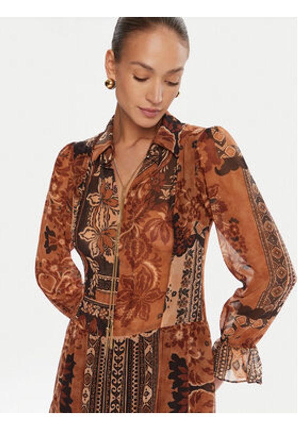 Rinascimento Sukienka koktajlowa CFC0125465003 Brązowy Regular Fit. Kolor: brązowy. Materiał: syntetyk. Styl: wizytowy