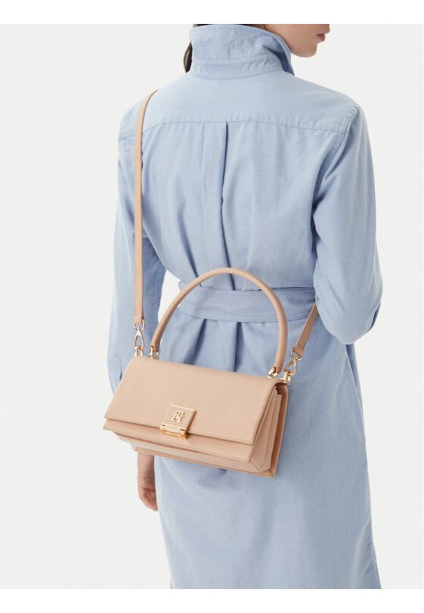 TOMMY HILFIGER - Tommy Hilfiger Torebka Th Monogram Pebble Grain Crossbody Bag AW0AW17216 Różowy. Kolor: różowy. Materiał: skórzane