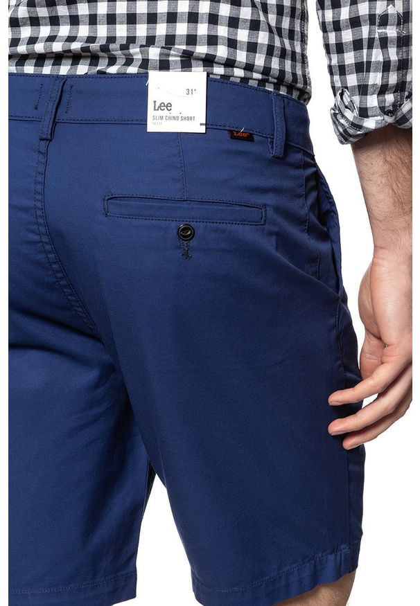 Lee - SPODENKI LEE SLIM CHINO SHORT FRENCH NAVY L73HHI84 112120582. Materiał: materiał