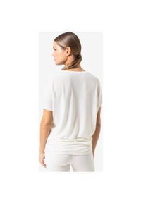 Koszulka z krótkim rękawkiem damska SUPER.NATURAL Loose Air Tee. Kolor: biały. Długość rękawa: krótki rękaw. Długość: krótkie