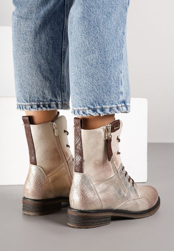 Born2be - Złote Botki Workery ze Sznurowaniem i Zapięciem na Suwak Vemida. Okazja: na co dzień. Zapięcie: sznurówki. Kolor: złoty. Materiał: jeans. Obcas: na obcasie. Styl: elegancki, casual, klasyczny. Wysokość obcasa: niski