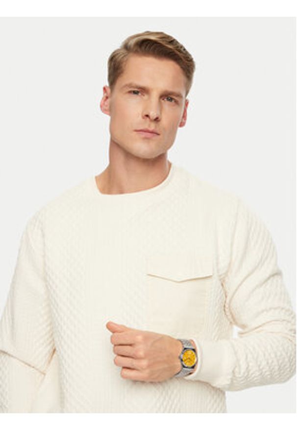 Casio Zegarek MTP-B145D-9AVEF Srebrny. Kolor: srebrny