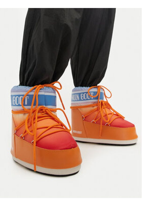 Moon Boot Śniegowce 80D1409520 Pomarańczowy. Kolor: pomarańczowy. Materiał: skóra