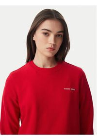 Tommy Jeans Bluza Ess Logo DW0DW22829 Czerwony ciemny Regular Fit. Kolor: czerwony. Materiał: bawełna #5