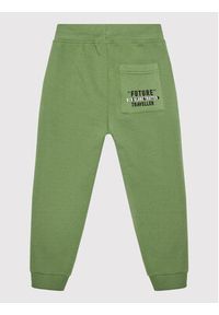 United Colors of Benetton - United Colors Of Benetton Spodnie dresowe 3EB5I0491 Zielony Regular Fit. Kolor: zielony. Materiał: bawełna, dresówka #2