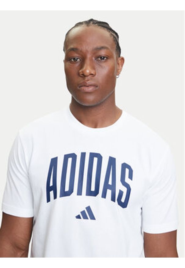 Adidas - adidas T-Shirt Collegiate Lineage Graphic JM6416 Biały Regular Fit. Kolor: biały. Materiał: bawełna