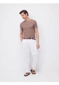 Reserved - Sweter z krótkim rękawem - beżowy. Kolor: beżowy. Materiał: dzianina, bawełna, jedwab, len. Długość rękawa: krótki rękaw. Długość: krótkie