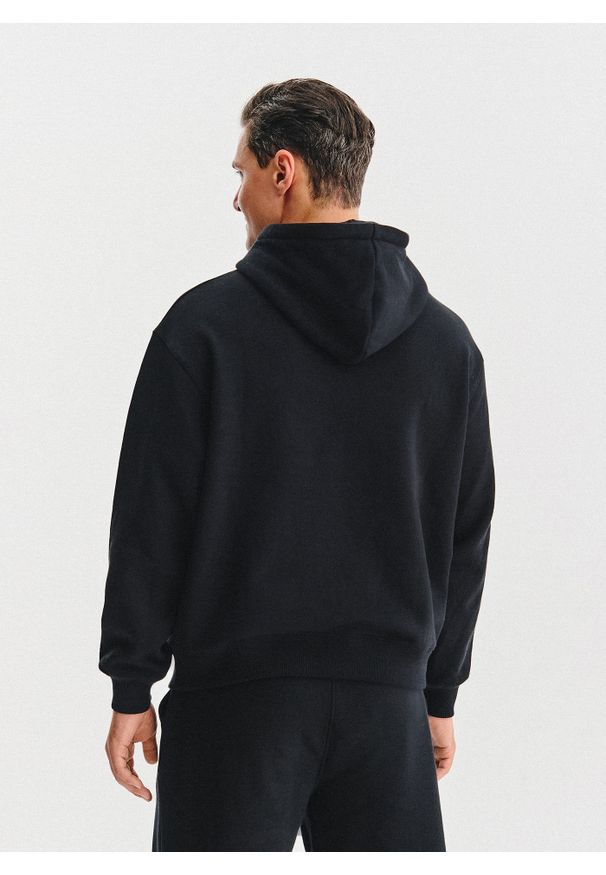 Pako Lorente - PAKO LORENTE - Czarna bluza dresowa z kapturem. Typ kołnierza: kaptur. Kolor: czarny, szary. Materiał: dresówka. Wzór: gładki