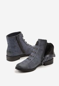 Born2be - Niebieskie Botki Trzewiki z Metalicznymi Klamrami Asanella. Okazja: na co dzień. Zapięcie: klamry. Kolor: niebieski. Materiał: jeans. Styl: casual #7