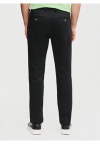 Pako Lorente - PAKO LORENTE - Czarne spodnie z zaszewkami. Okazja: na co dzień. Kolor: czarny. Materiał: elastan, bawełna. Wzór: gładki. Styl: casual #6