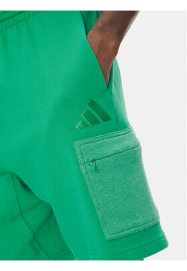 Adidas - adidas T-Shirt ALL SZN Colorblock JJ3676 Zielony Loose Fit. Kolor: zielony. Materiał: bawełna