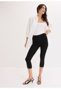 bonprix - Legginsy capri z mieszanki bawełny. Kolor: czarny. Materiał: bawełna. Wzór: aplikacja #2
