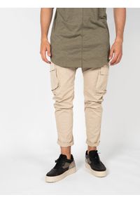 Xagon Spodnie "Cargo Pants" | P24032CR4036 | Mężczyzna | Beżowy. Okazja: na co dzień. Kolor: beżowy. Materiał: bawełna, elastan. Długość: długie. Styl: casual, elegancki #4