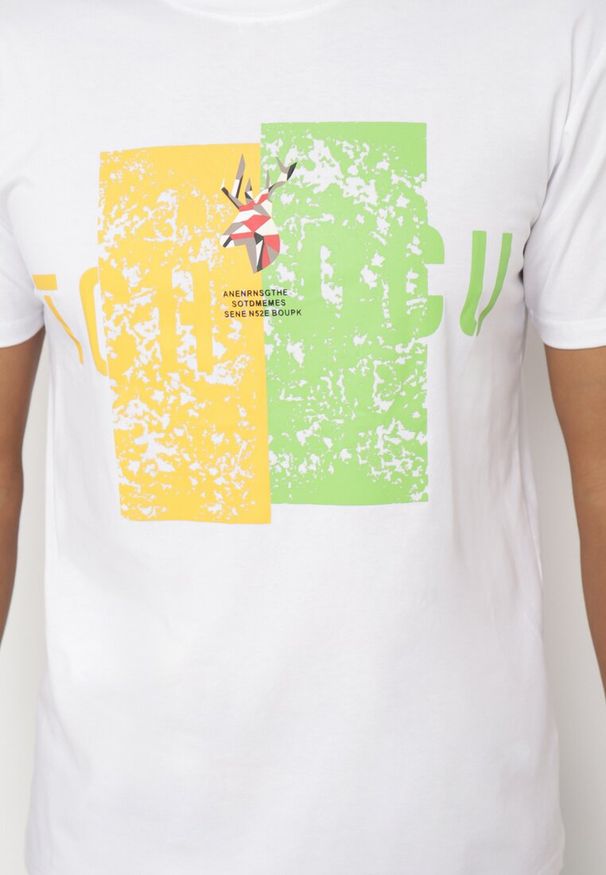 Born2be - Biała Bawełniana Koszulka T-Shirt z Krótkim Rękawem i Ozdobnym Nadrukiem Branessa. Okazja: na co dzień. Kolor: biały. Materiał: bawełna. Długość rękawa: krótki rękaw. Długość: krótkie. Wzór: nadruk. Styl: casual