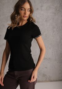 Renee - Czarny T-shirt z Bawełny Ozdobiony Cyrkoniami Kallochis. Kolor: czarny. Materiał: bawełna. Wzór: aplikacja #8