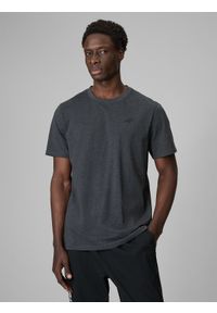 4f - 4F T-shirt regular gładki męski - szary M. Okazja: na co dzień. Kolor: szary. Materiał: jeans, materiał. Wzór: gładki. Styl: casual, klasyczny #1