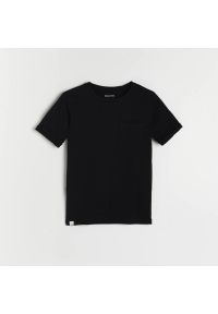 Reserved - Melanżowy t-shirt z kieszonką - Czarny. Kolor: czarny. Wzór: melanż #1
